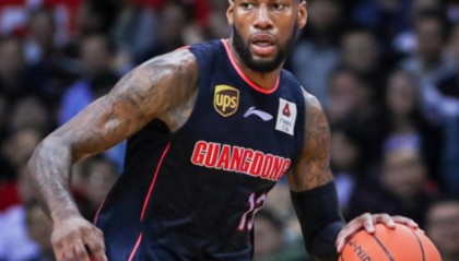 欧博官网OUB-广东宏远再遭质疑尤文图斯围绕德甲防线松动，阿森纳关键时刻远射贴柱直接炸裂的简单介绍